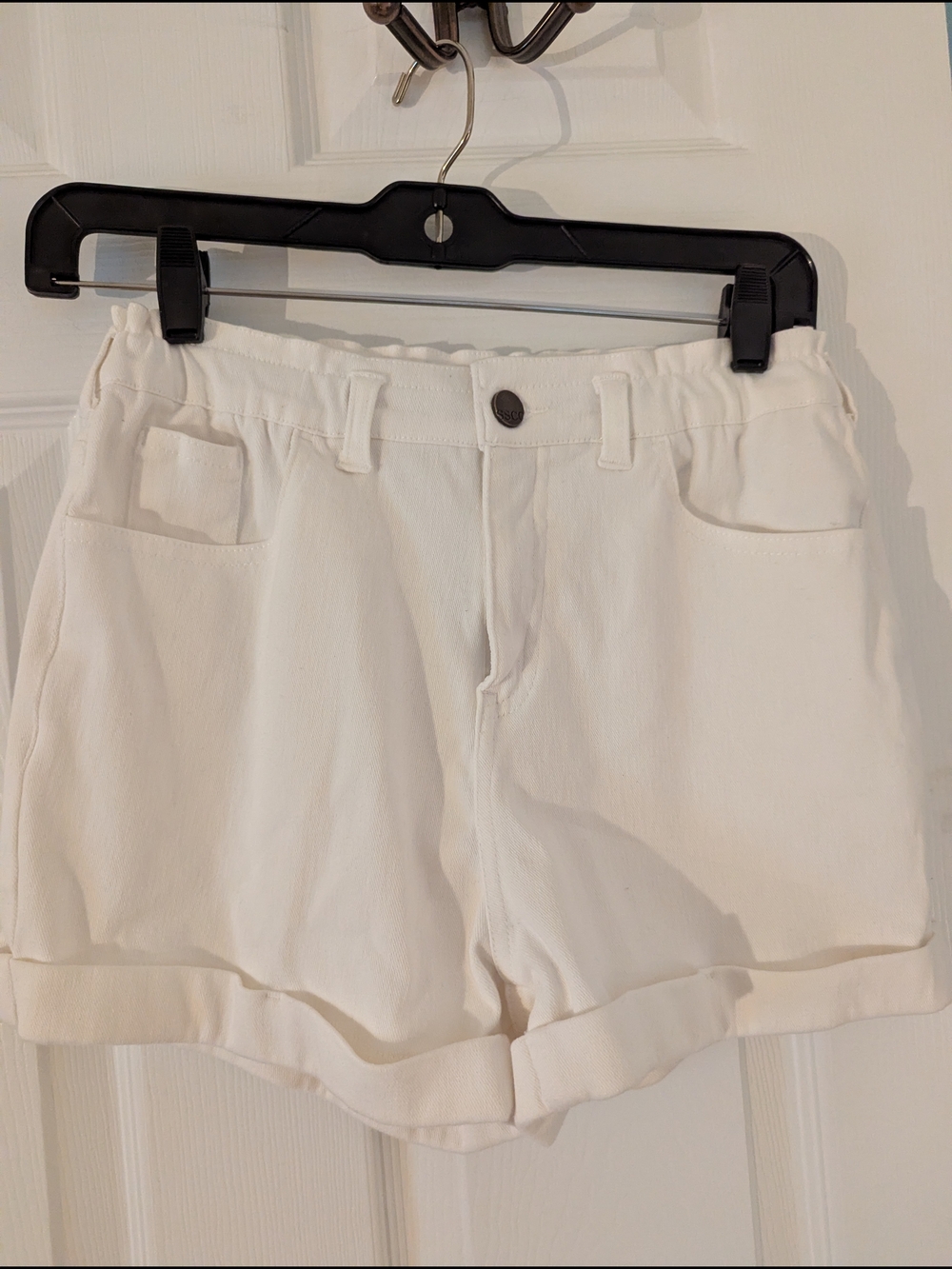 Women's Cream Rolled Cuff Jean Shorts